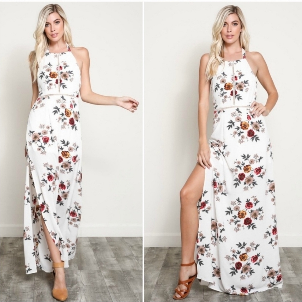 Stunning White Floral Maxi Dress Size Medium